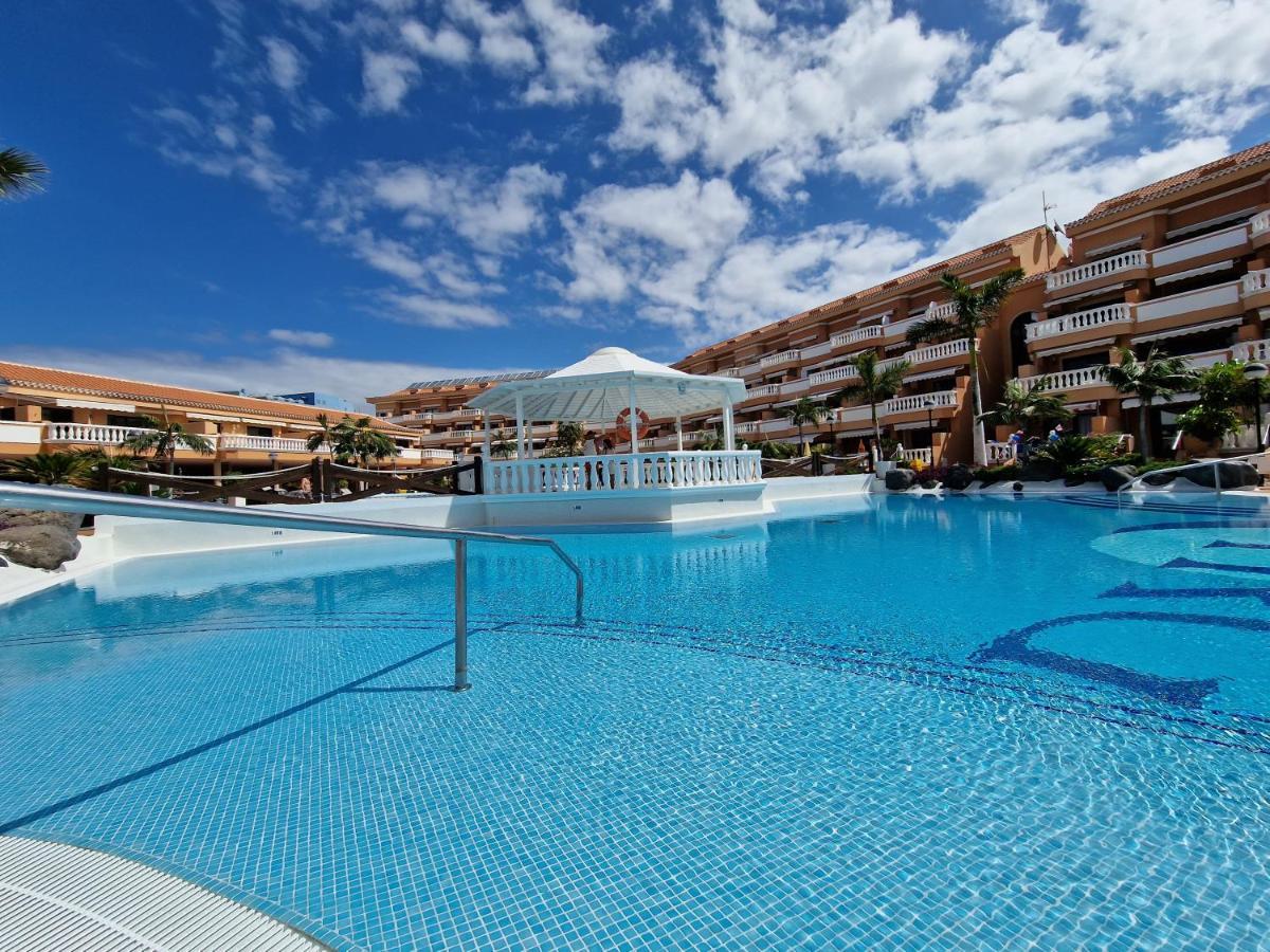 Exclusive Penthouse Playa Vistas 4 Close To The Sea And Beach, Aircondition For A Fee, Wifi, Terrace, Heated Pool